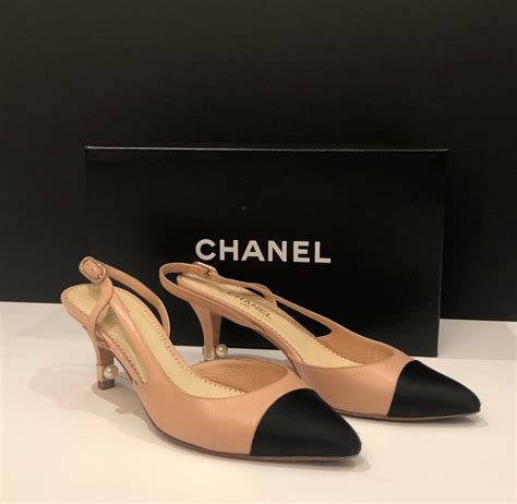 vintage chanel slingback heels.